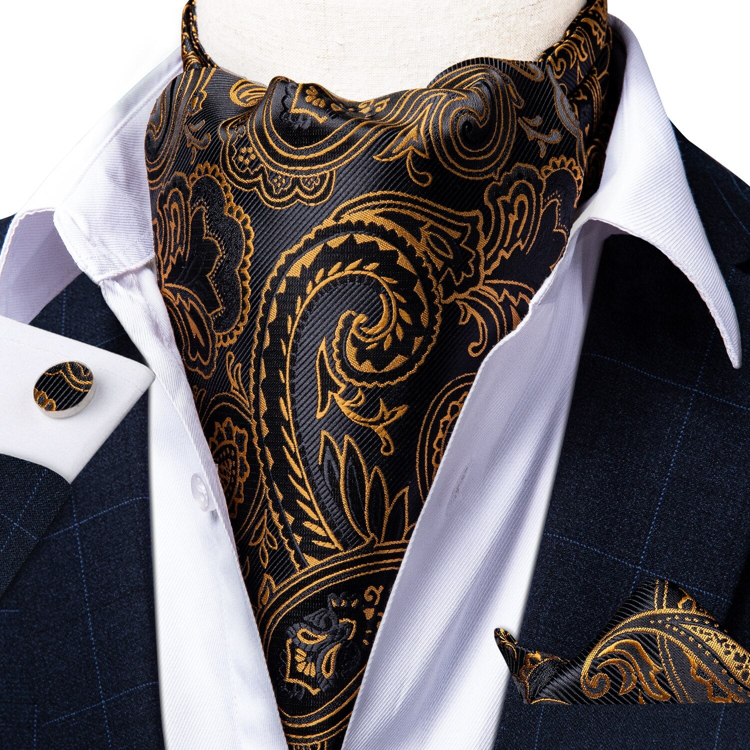 British Cravat